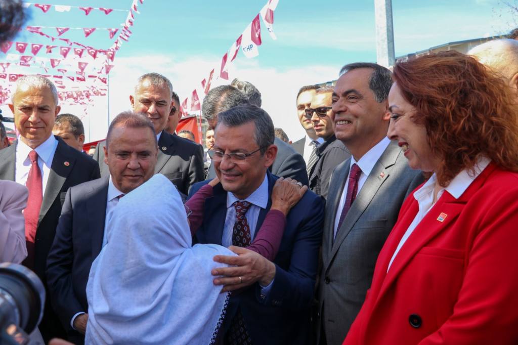 Başkan Yılmaz'dan miting gibi toplu açılış töreni - Mega TV WhatsApp Image 2024 03 18 at 17.22.30 1 - Mega TV