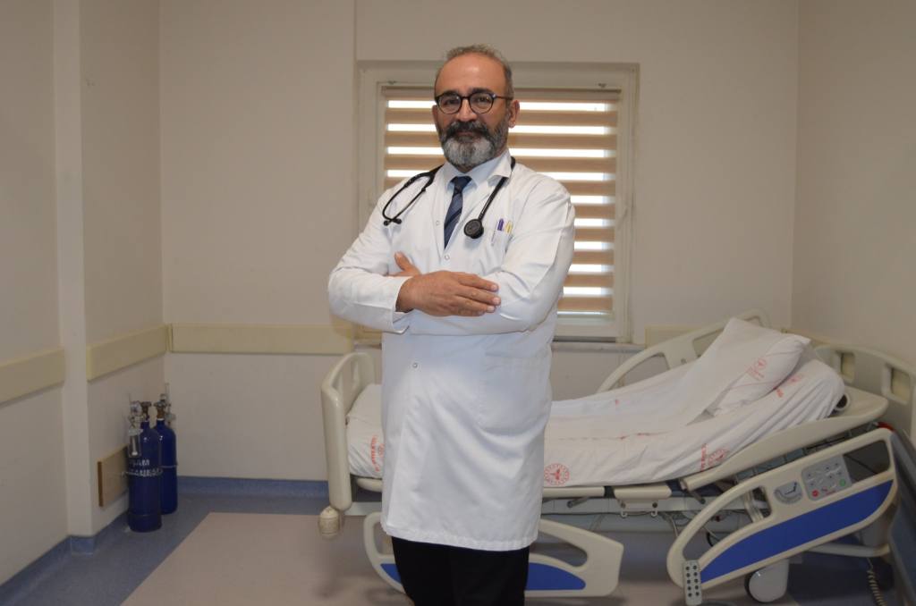 Nefes darlığı çekenlere Pulmoner Rehabilitasyon önerisi - Mega TV WhatsApp Image 2024 03 21 at 13.58.54 1 - Mega TV