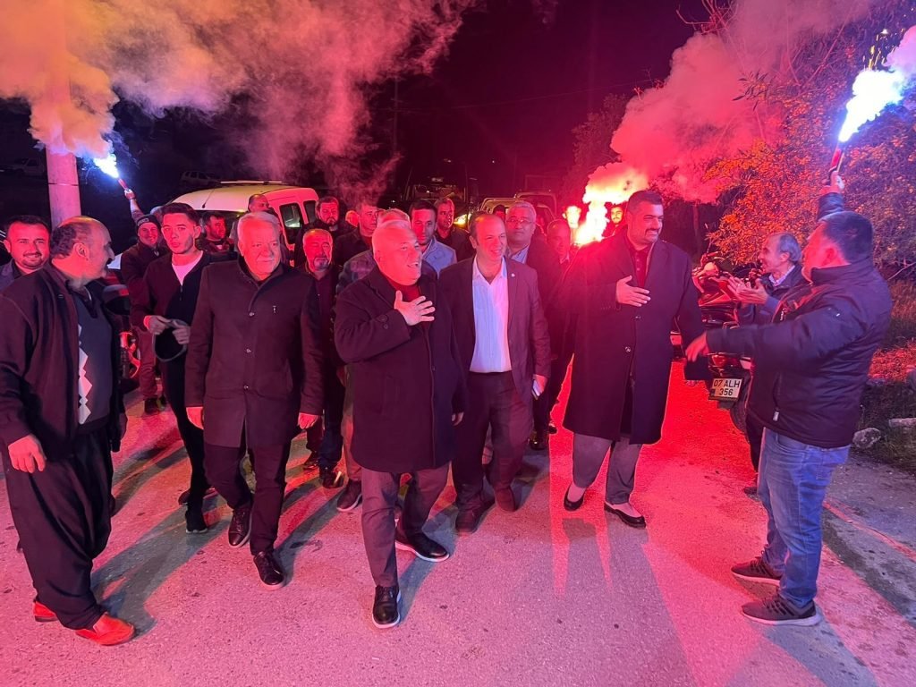 Alanya'da 'Mehmet Şahin Rüzgarı' - Mega TV WhatsApp Image 2024 03 22 at 22.48.44 2 - Mega TV