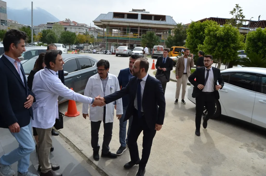 Antalya il sağlık müdürü Ekingen fiziki çalışmaları yerinde değerlendirdi - Mega TV WhatsApp Image 2024 03 27 at 4.08.30 PM - Mega TV