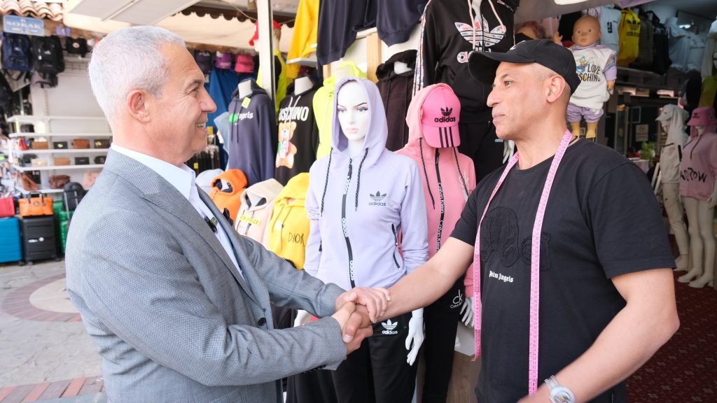 Halktan Özçelik’e destek “Emanetimiz Sizindir Osman Başkan” - Mega TV WhatsApp Image 2024 03 29 at 5.55.28 PM 1 - Mega TV