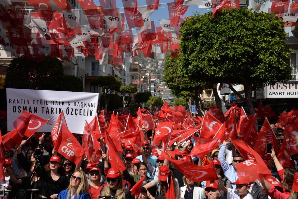 Özçelik’ten son toplantı, ilk kutlama! - Mega TV WhatsApp Image 2024 03 30 at 4.39.14 PM - Mega TV