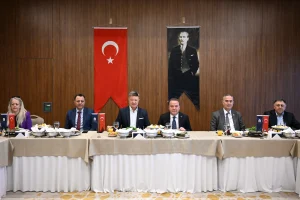 Başkan Böcek, İş İnsanları ve STK'larla Buluştu - Mega TV böcek