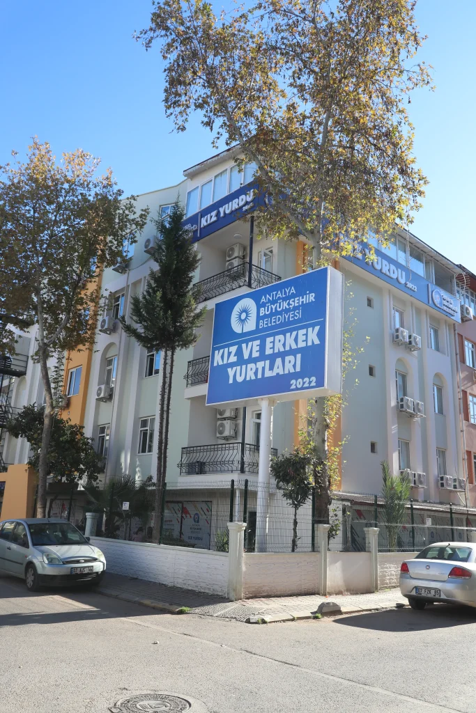 Başkan Böcek, “Halkçı projeler sürecek” - Mega TV ogrenci yurtlari 8 - Mega TV