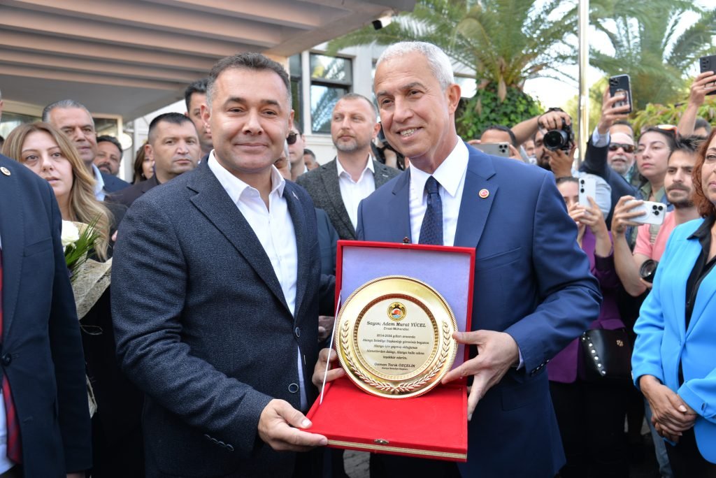 Devir teslim töreni, büyük coşkuyla gerçekleşti - Mega TV DSC 0936 - Mega TV