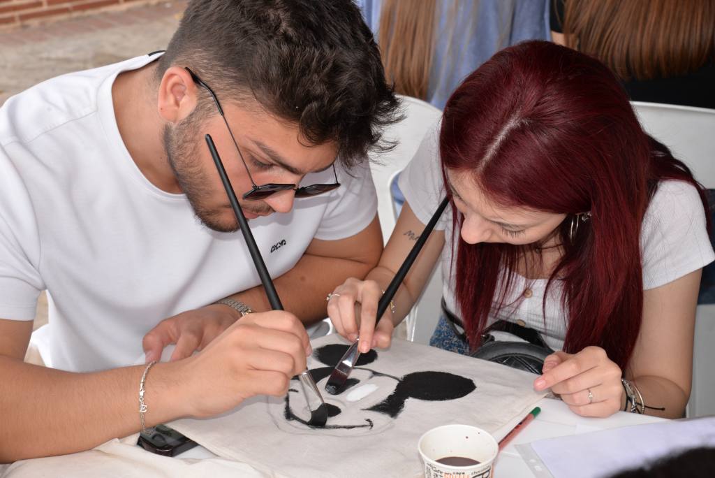 Alanya Üniversitesi İletişim ve Tasarım Festivali Kapanışında Renkli Anlar - Mega TV DSC 3434 1 - Mega TV