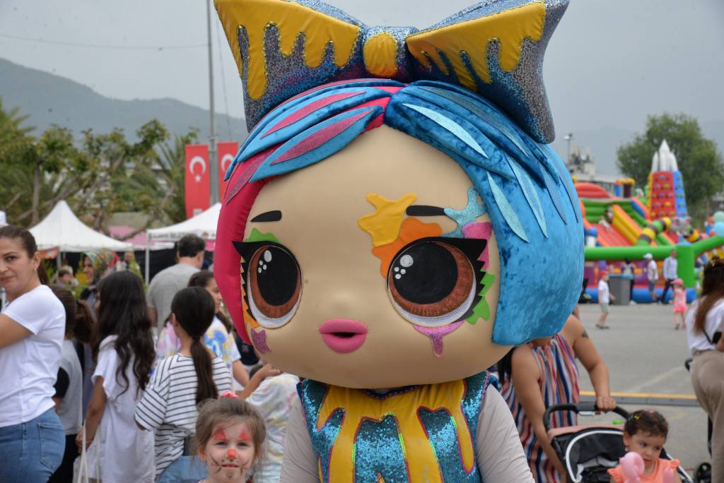 Alanya'da En Renkli Festival - Mega TV DSC 3555 - Mega TV