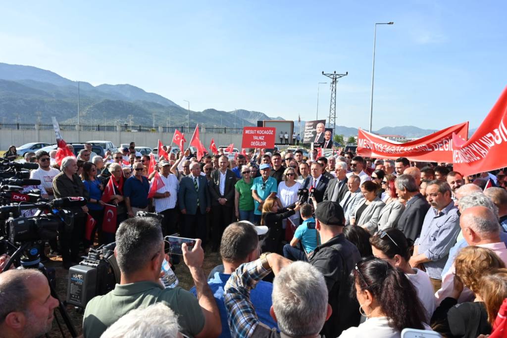 Kocagoz icin ADALET istemek bile yasak 2 - Mega TV