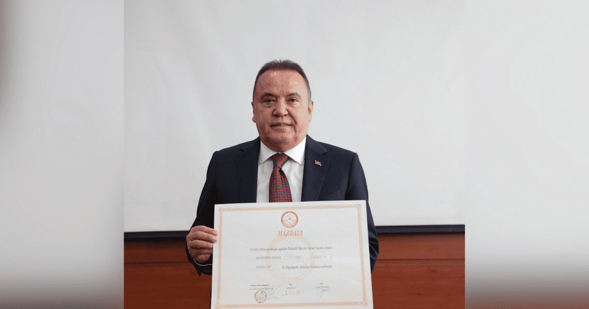Böcek, mazbatasını aldı