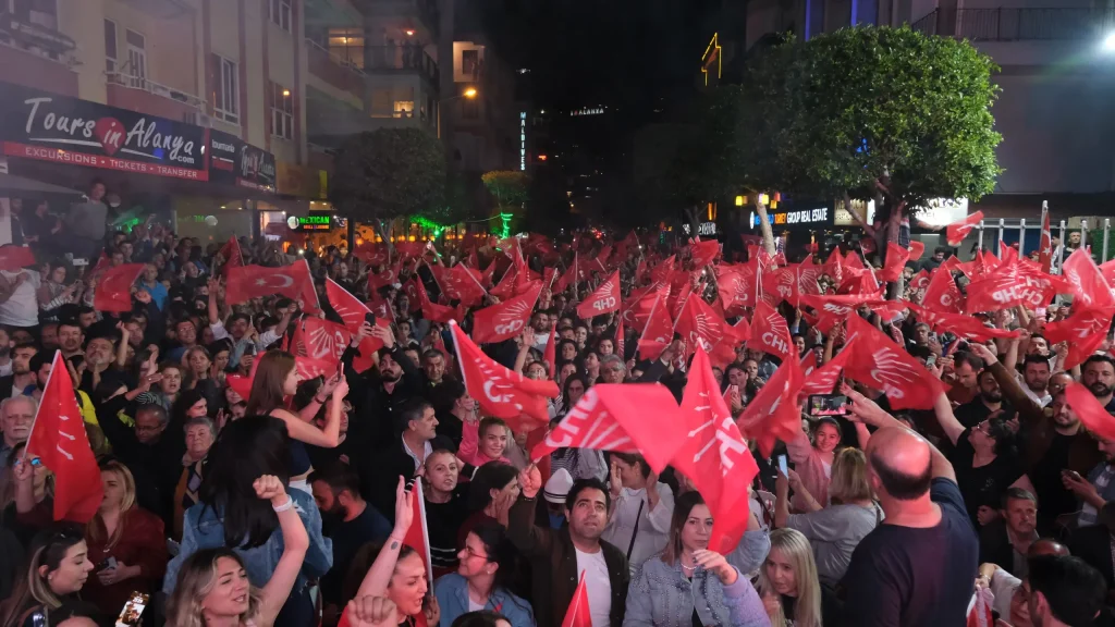 Özçelik: Artık hak hukuk adalet var - Mega TV WhatsApp Image 2024 04 01 at 12.55.29 AM 2 - Mega TV