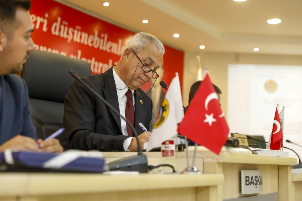 Alanya Belediyesi Yeni Dönem İlk Meclis Toplantısı Yapıldı - Mega TV WhatsApp Image 2024 04 09 at 14.19.03 3 - Mega TV