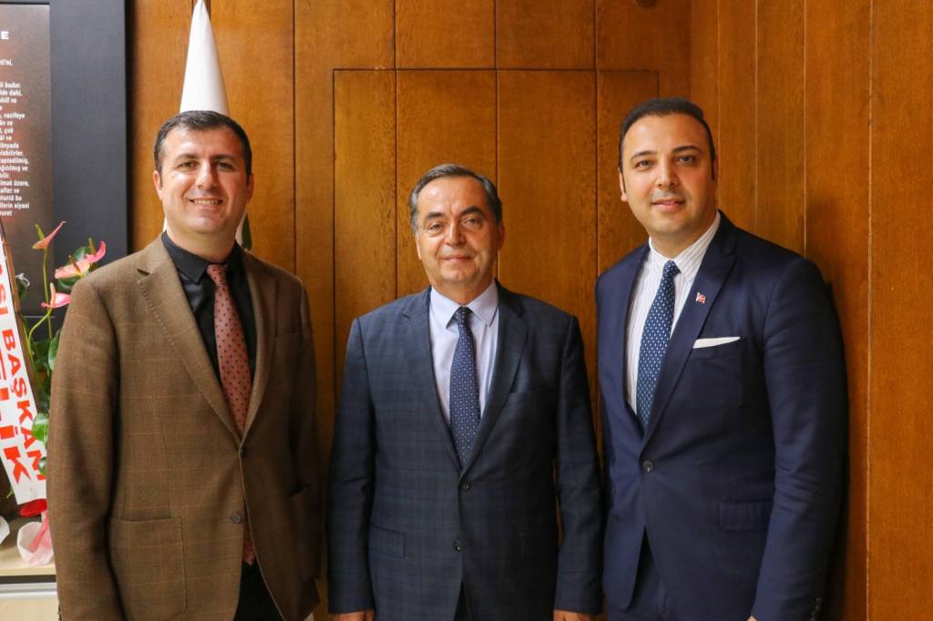 Başkan Yılmaz'a Tebrik Ziyaretleri Sürüyor - Mega TV WhatsApp Image 2024 04 17 at 16.12.34 1 - Mega TV