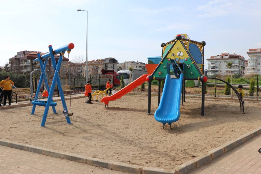 Alanya Belediyesi'nden Oba Mahallesi'ne Yeni Bir Park Daha - Mega TV WhatsApp Image 2024 04 19 at 09.35.13 - Mega TV