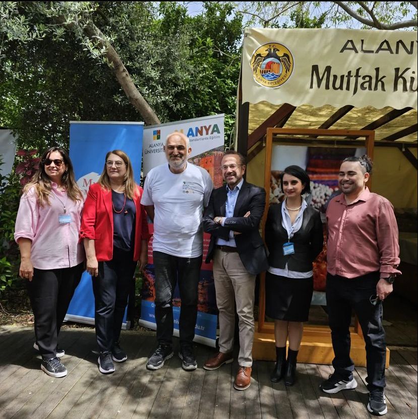 Saygı, İletişim Haftasında Alanya Lezzetini Tanıttı - Mega TV WhatsApp Image 2024 04 22 at 15.45.28 - Mega TV