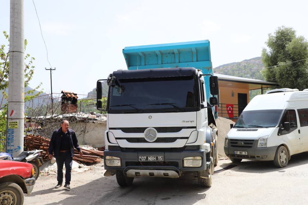 Alanya Belediyesi'nden Dere Mahallesi'nin Sulama Suyu Sorununa Neşter - Mega TV WhatsApp Image 2024 04 24 at 14.13.26 - Mega TV