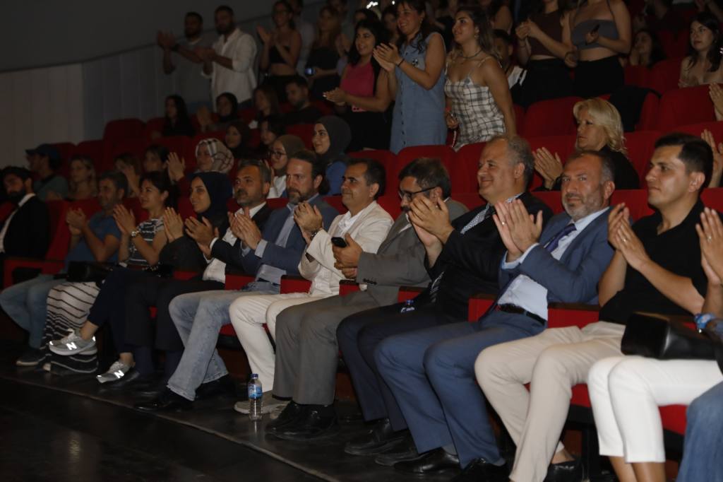 WhatsApp Image 2024 04 25 at 11.15.45 2 - Mega TV