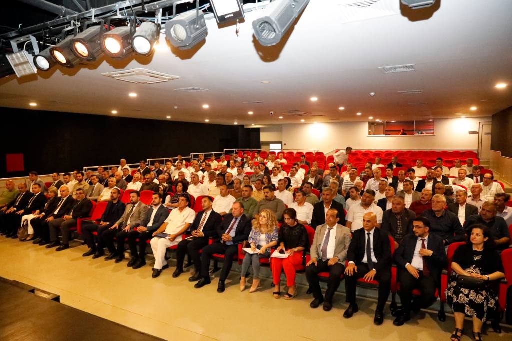 Başkan Özçelik, Kurum Amirleri Ve Muhtarlar İle Bir Araya Geldi - Mega TV WhatsApp Image 2024 04 25 at 16.48.49 - Mega TV