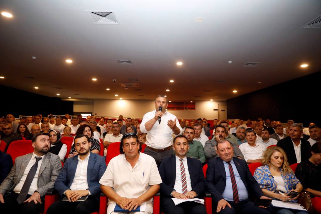 Başkan Özçelik, Kurum Amirleri Ve Muhtarlar İle Bir Araya Geldi - Mega TV WhatsApp Image 2024 04 25 at 16.48.54 1 - Mega TV