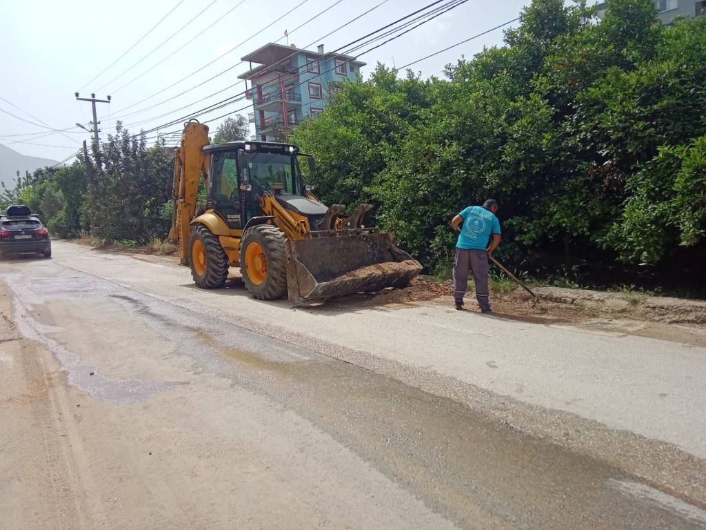 Merkezden Kırsala Bütün Yollar Elden Geçiriliyor - Mega TV WhatsApp Image 2024 04 26 at 17.48.38 5 - Mega TV
