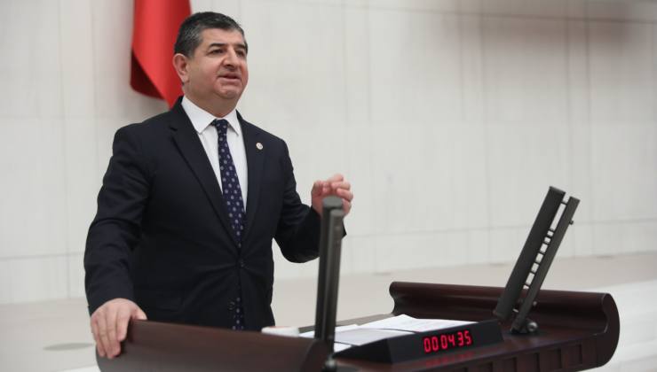 Cavit Arı’dan Esnaf Haklarını Savunma