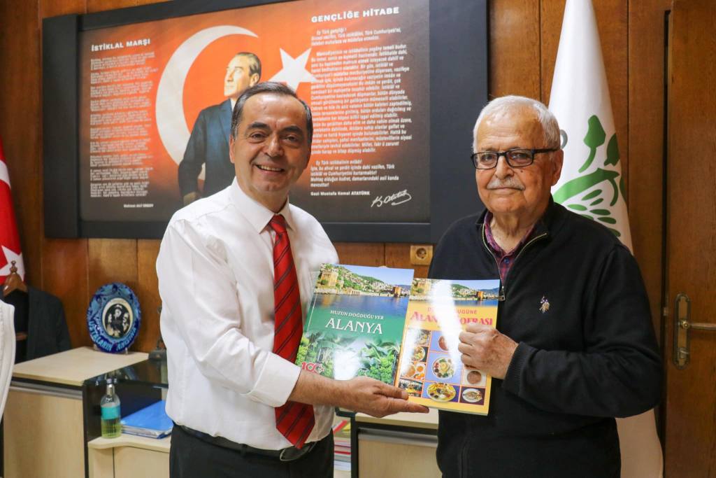 Dostlar Grubu'ndan Yılmaz'a Ziyaret - Mega TV 441197136 10161323112304500 4561815821759345535 n - Mega TV