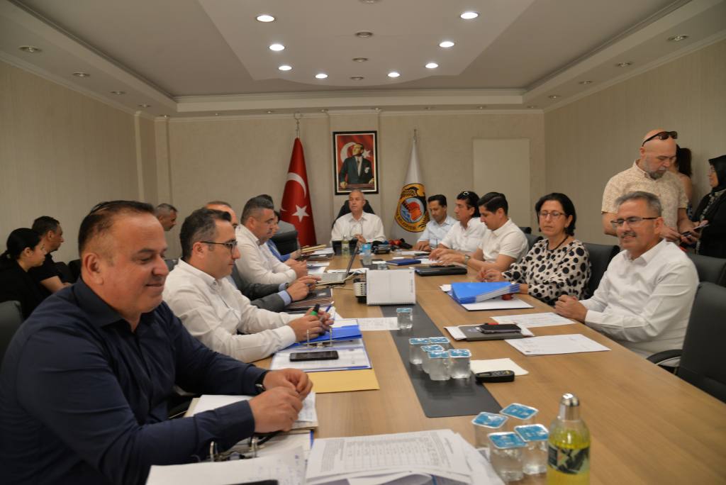 Başkan Özçelik: Hiçbir şeyi ezbere yapmıyorum - Mega TV DSC 4188 - Mega TV