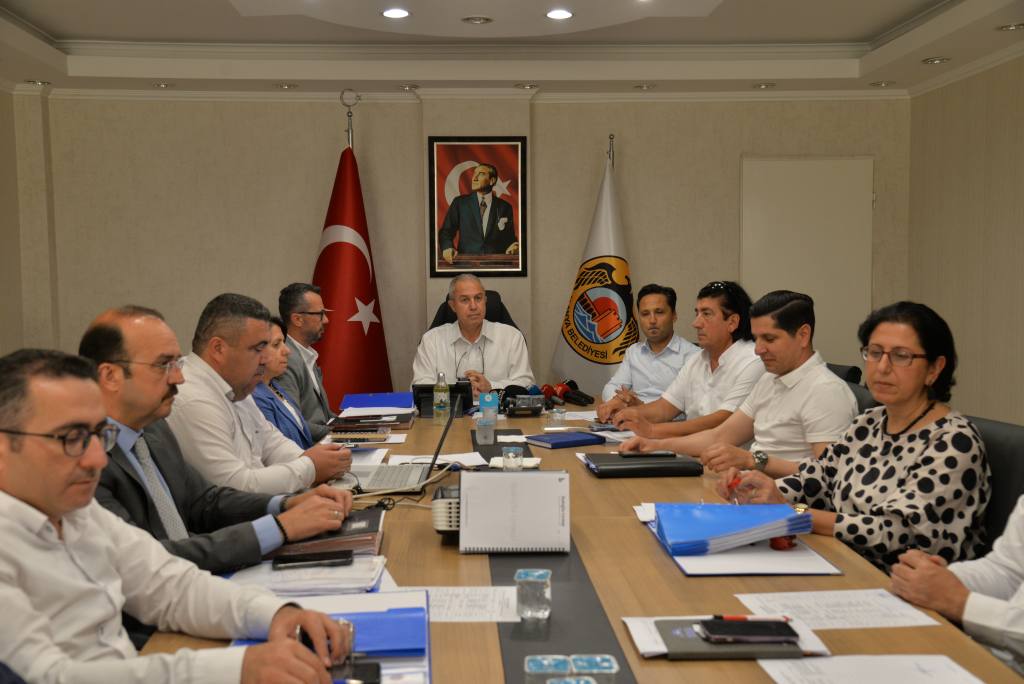 Başkan Özçelik: Hiçbir şeyi ezbere yapmıyorum - Mega TV DSC 4194 - Mega TV