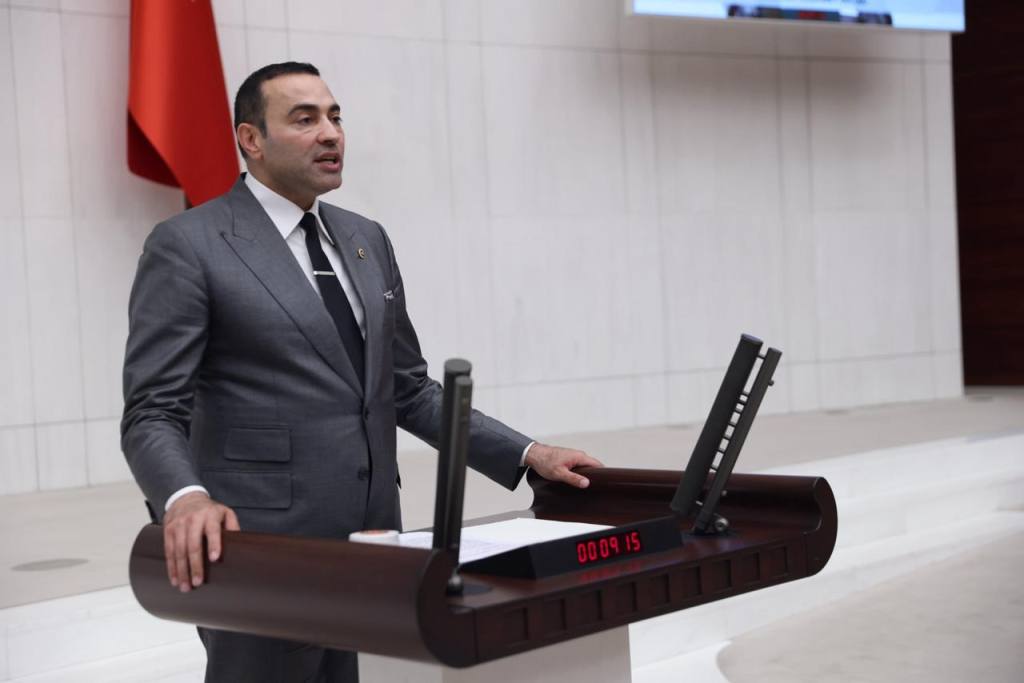 Antalya Milletvekili Aykut Kaya, Vize Başvurularında Yaşanan Sorunlar Hakkında Konuştu - Mega TV WhatsApp Image 2024 05 03 at 10.06.07 - Mega TV