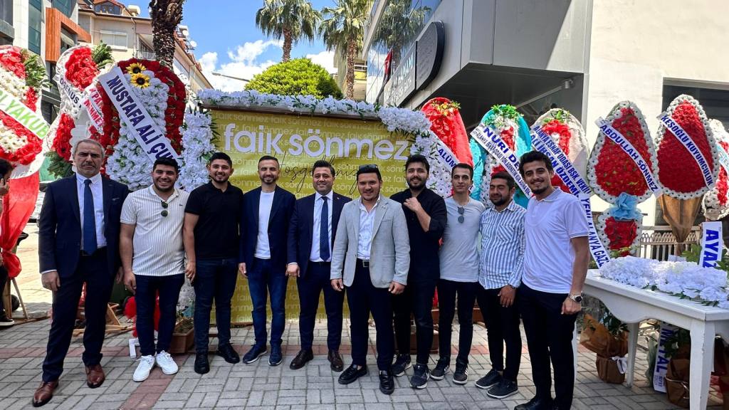 Alanya'nın Yeni Markası Faik Sönmez - Mega TV WhatsApp Image 2024 05 04 at 12.31.49 4 - Mega TV