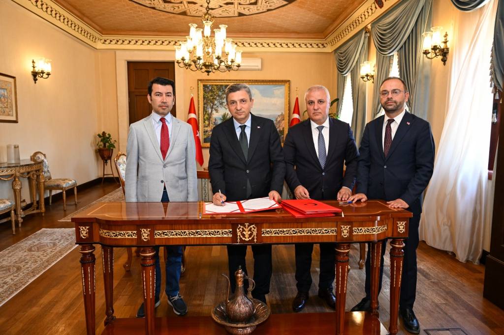 ALTSO'dan Alanya Eğitim ve Araaştırma Hastanesi'ne Yoğun Bakım Ünitesi - Mega TV WhatsApp Image 2024 05 07 at 16.20.24 1 - Mega TV