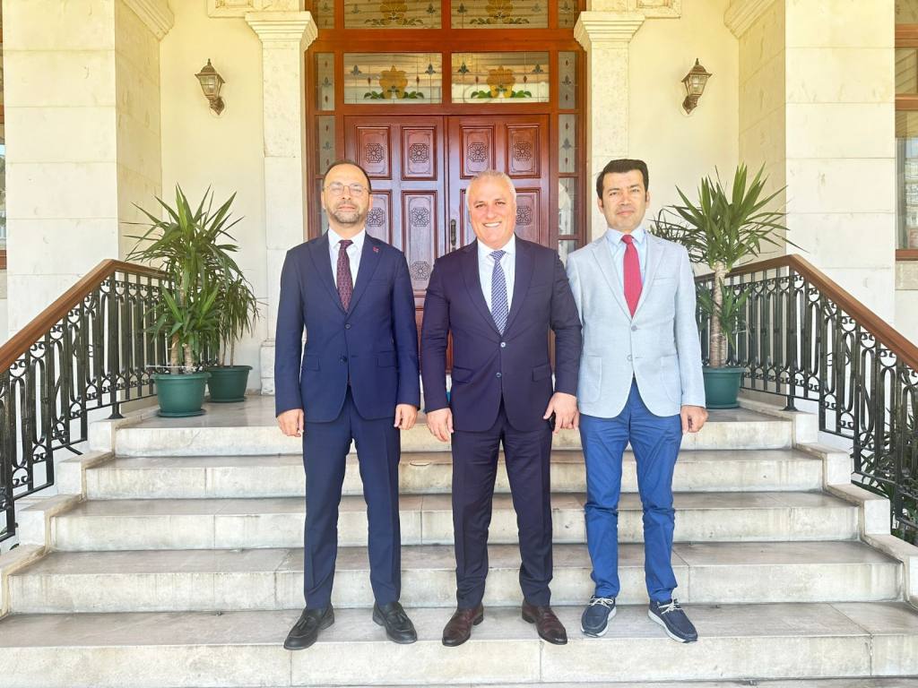 ALTSO'dan Alanya Eğitim ve Araaştırma Hastanesi'ne Yoğun Bakım Ünitesi - Mega TV WhatsApp Image 2024 05 07 at 16.20.25 - Mega TV