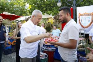 Başkan Özçelik tescilli fıstıklı limonatayı tanıttı - Mega TV WhatsApp Image 2024 05 25 at 18.44.08 - Mega TV