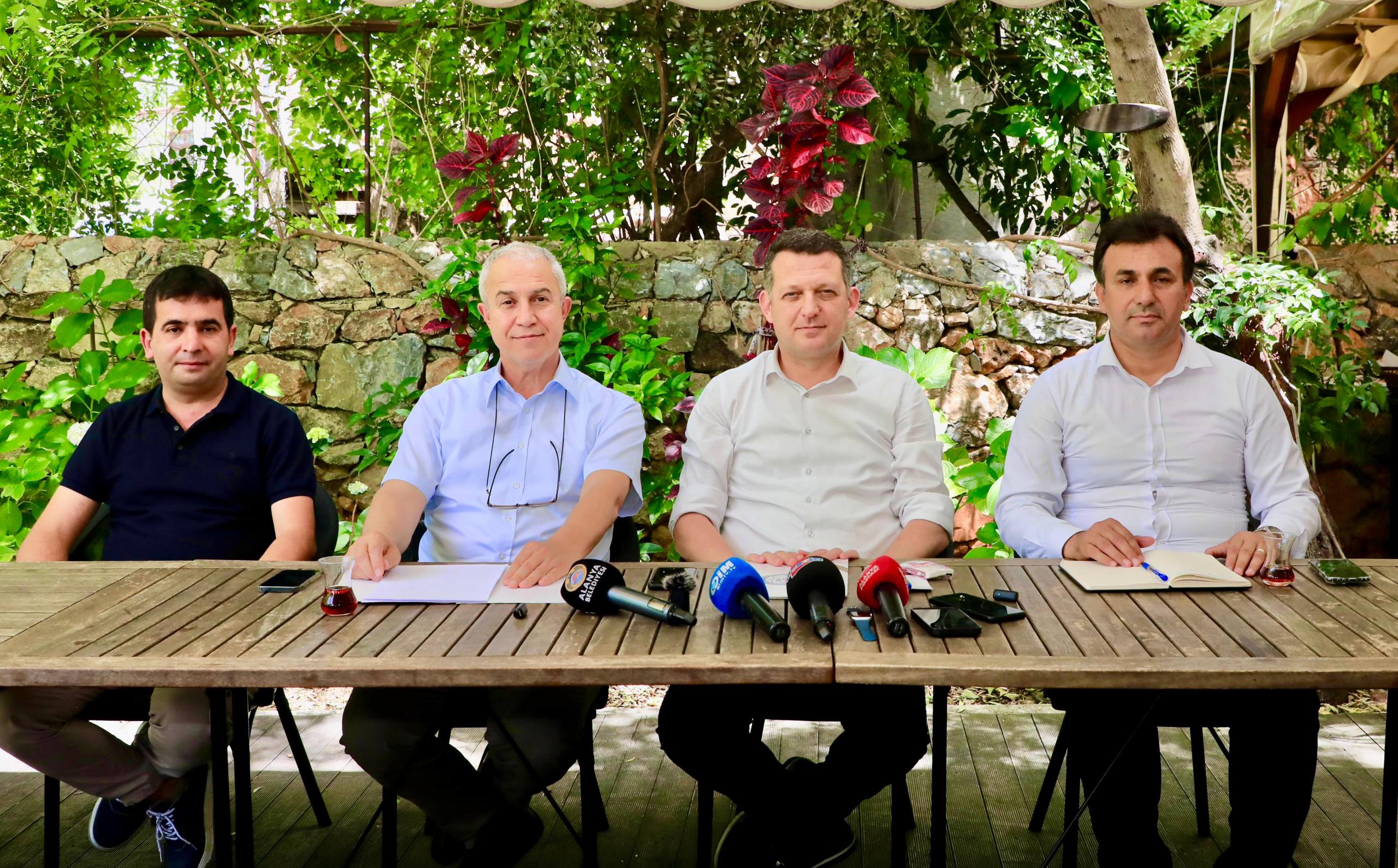 Hamdullah Emin Paşa Vakfı mütevelli heyeti basın toplantısı düzenlendi