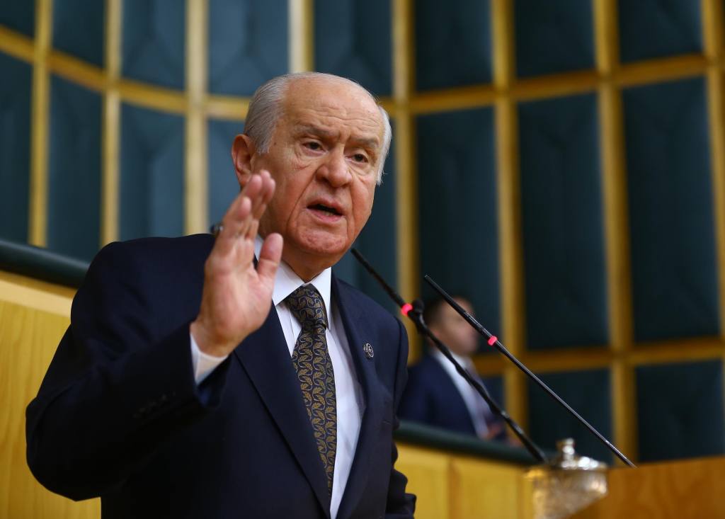 bahceli Lbbt4Ya9dX - Mega TV