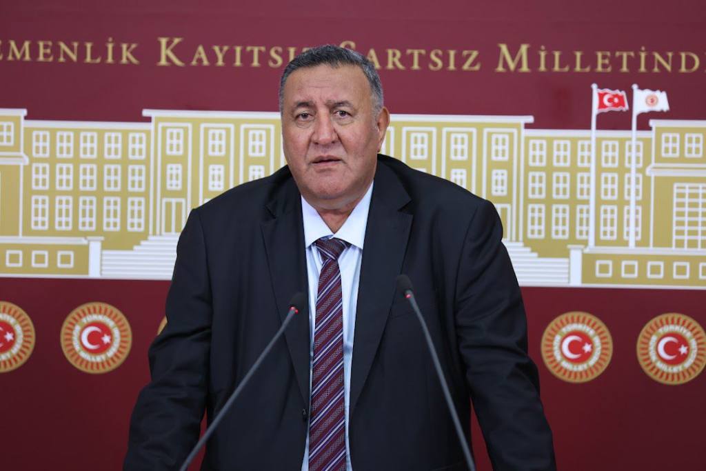 762d2746 da33 4cfb 831d 81f561351e15 - Mega TV