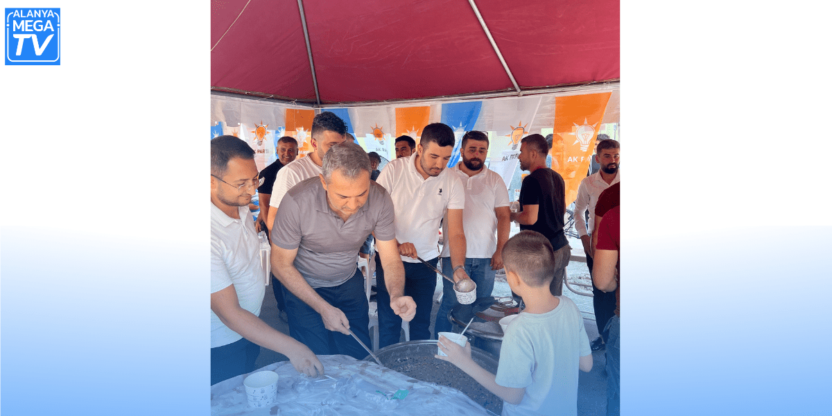 Ak gençlikten aşure ikramı