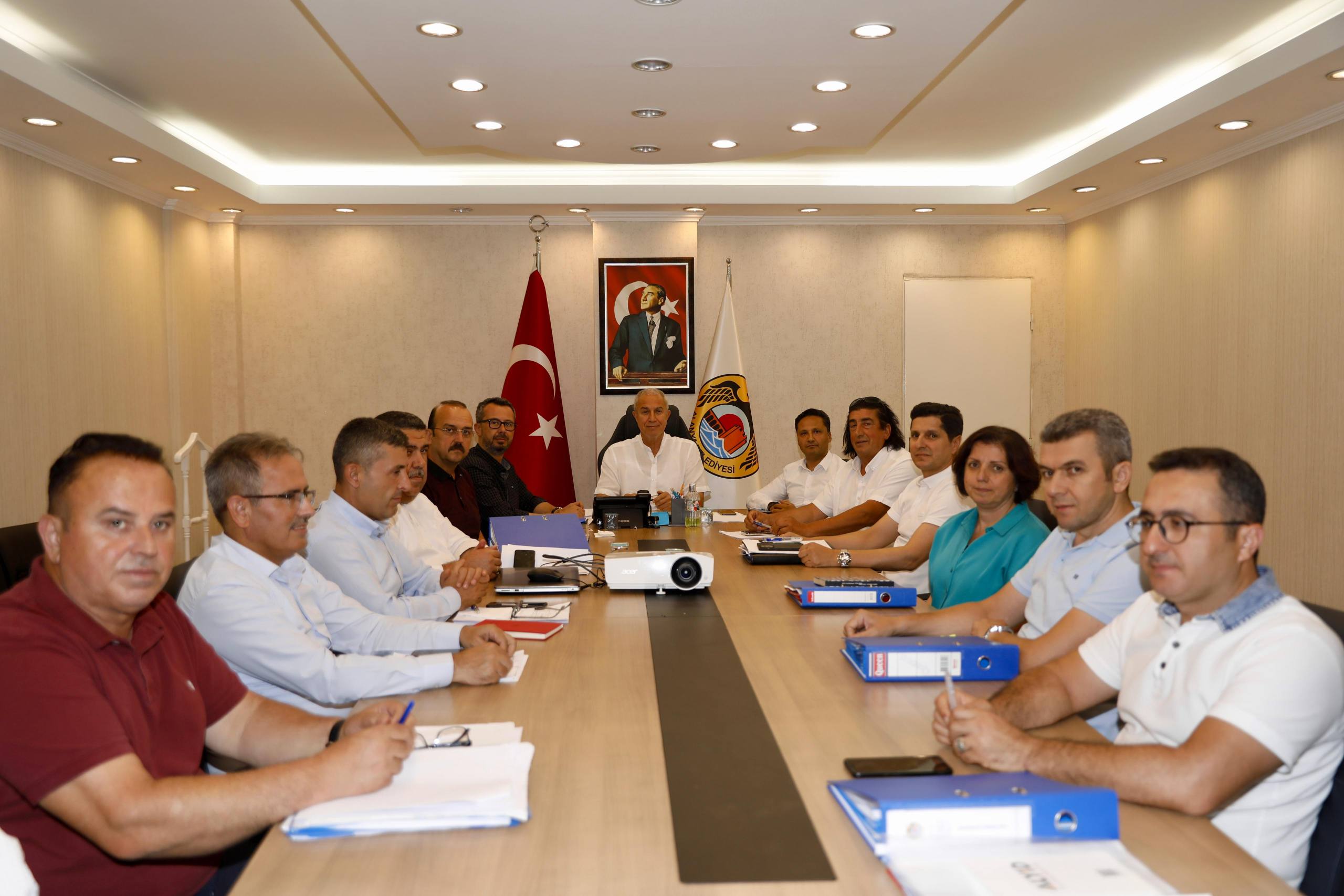 Başkan Özçelik'ten ruhsat ve hijyen uyarısı - Mega TV WhatsApp Image 2024-07-04 at 17.41.21 (2)