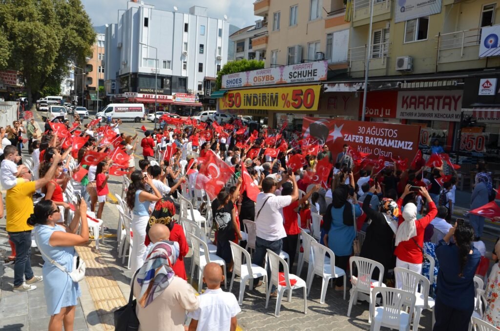 Atabemli öğrenciler 30 Ağustos zaferini kutladı - Mega TV WhatsApp Image 2024 08 29 at 14.00.27 - Mega TV