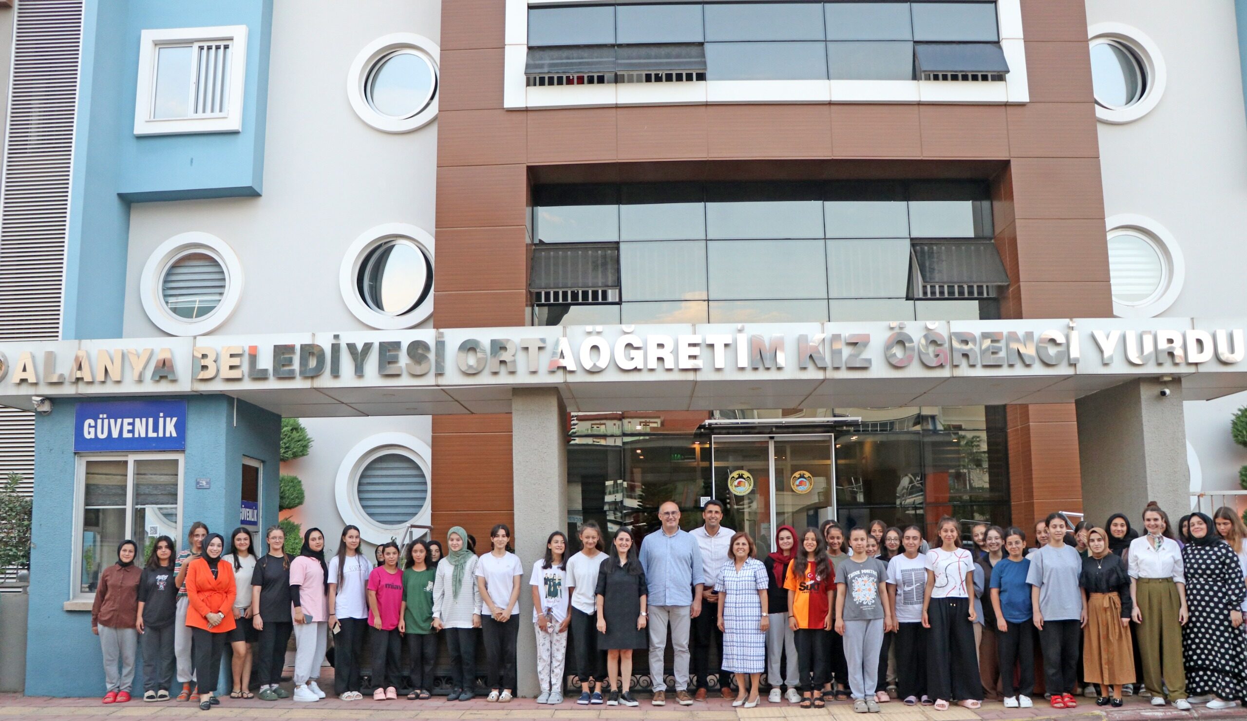 Öğrencilere Konukçu ziyareti