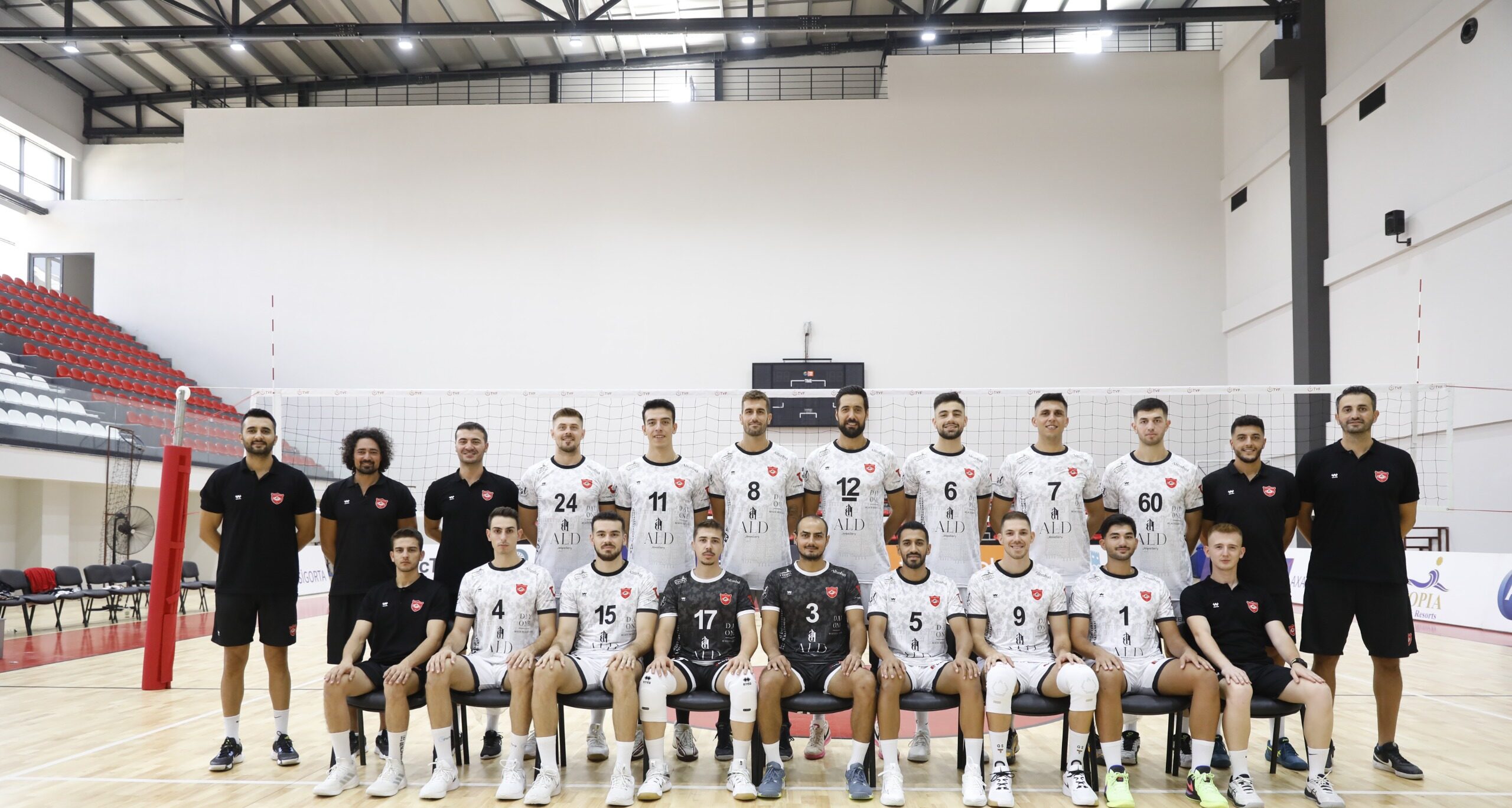 Voleybol’un efeleri Alanya’da buluşuyor!