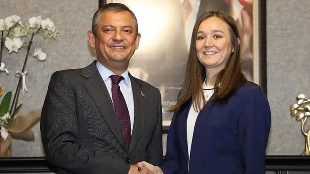 Yasak aşk iddialarına Özgür Özel’den sert cevap!