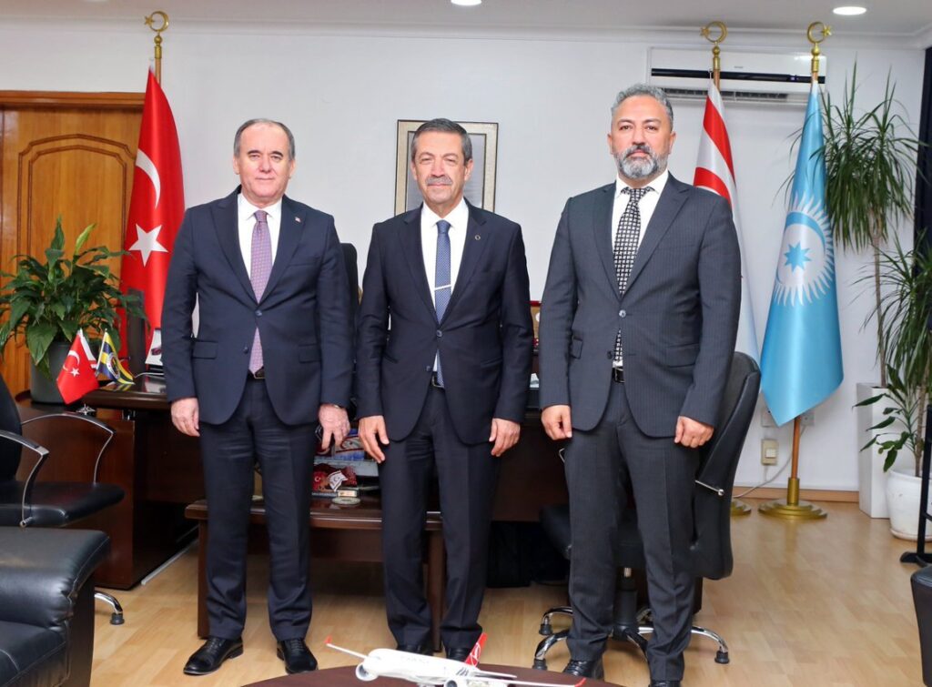Çakır'dan Kıbrıs'a Bürokratik Temaslar - Mega TV 20241121 183129 - Mega TV