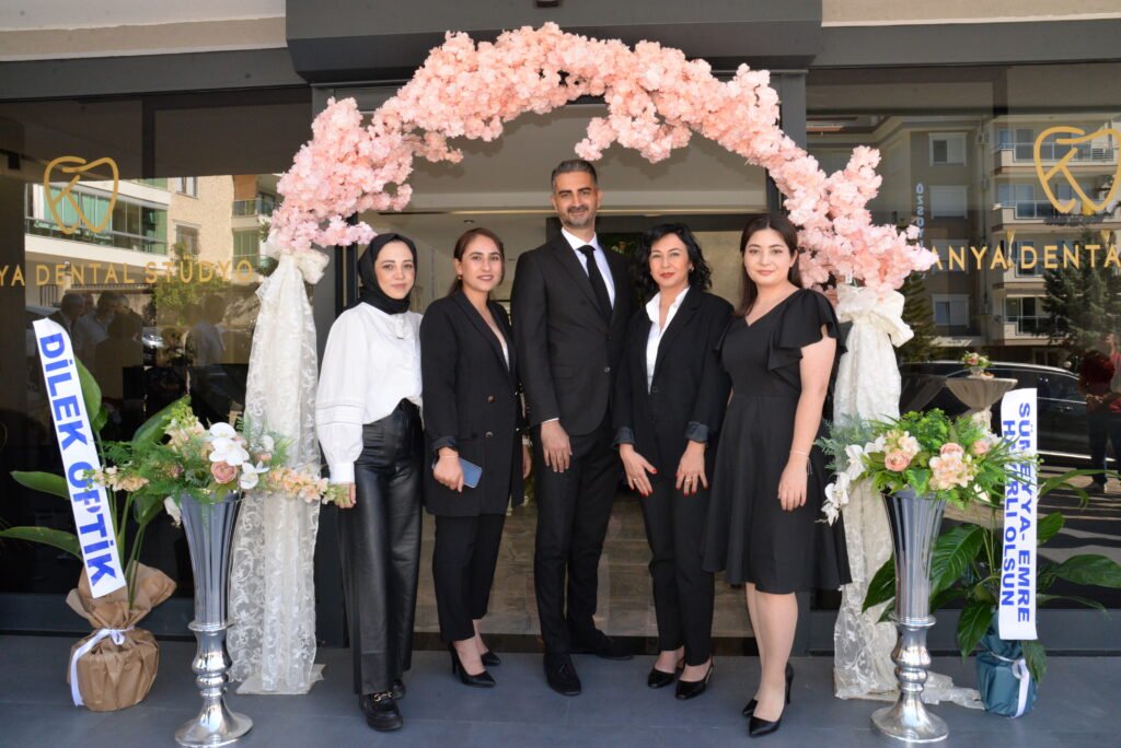 Sağlıklı Gülüşlerinizin Yeni Adresi: Alanya Dental Stüdyo - Mega TV CALISMA ARKADASLARI 1 - Mega TV
