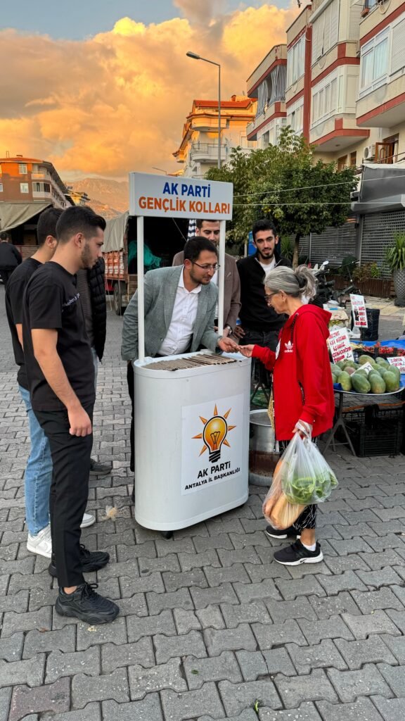 Ak Parti Gençlik Kolları’ndan Milli Ağaçlandırma Günü’ne Destek - Mega TV WhatsApp Image 2024 11 11 at 21.01.05 - Mega TV