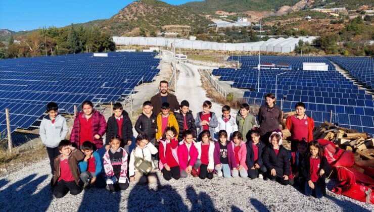 Çevre Dostu Öğrencilerden GES Gezisi