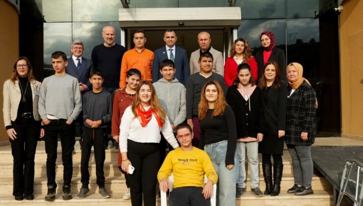 Özel Öğrenciler Kitaplarla Buluştu