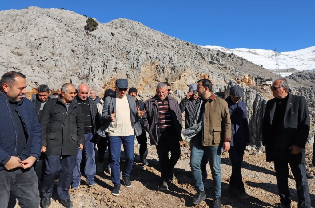 Demirkapı Kuruca Yolu 15 Gün Sonra Açılıyor - Mega TV IMG 20241213 WA0049 - Mega TV