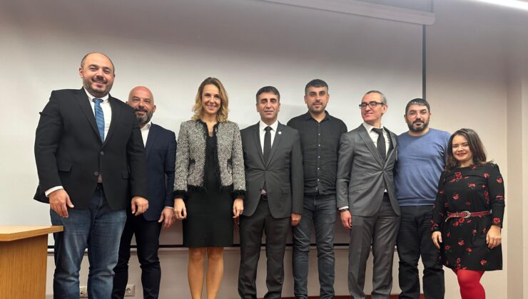 Öğr. Gör. Turan Cerrahpaşa’da Öğrencilerle Buluştu