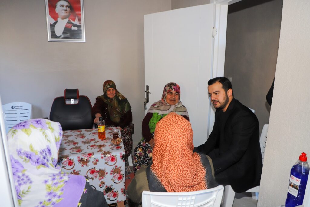 Alanya Belediyesi Evde Bakım Hizmetiyle Halkın Yanında - Mega TV WhatsApp Image 2024 12 17 at 16.55.09 2 - Mega TV