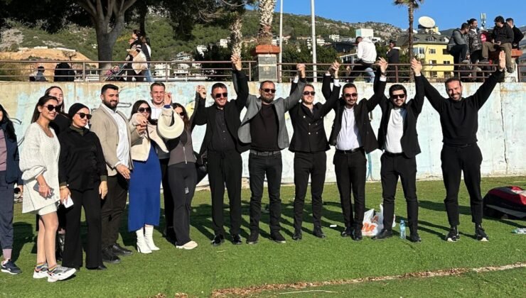 MMT Tunç Group’a Özel Paraşüt Gösterisi